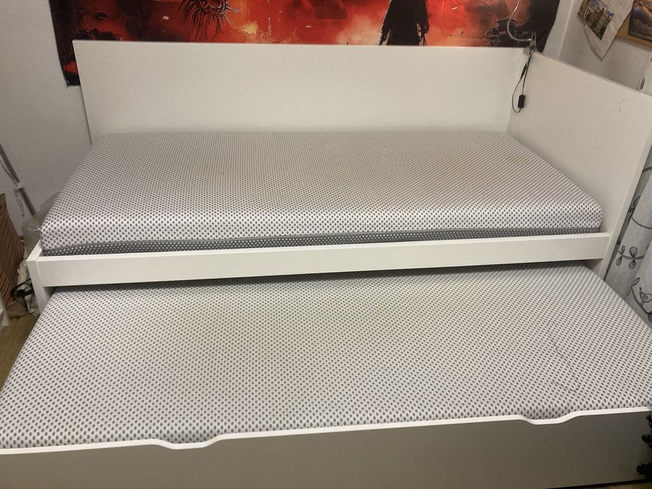 Sofa/ lozko rozkladane i 2 materace