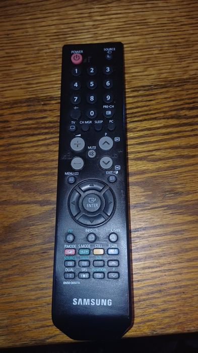 TV LCD samsung 32" model LE 32S62B