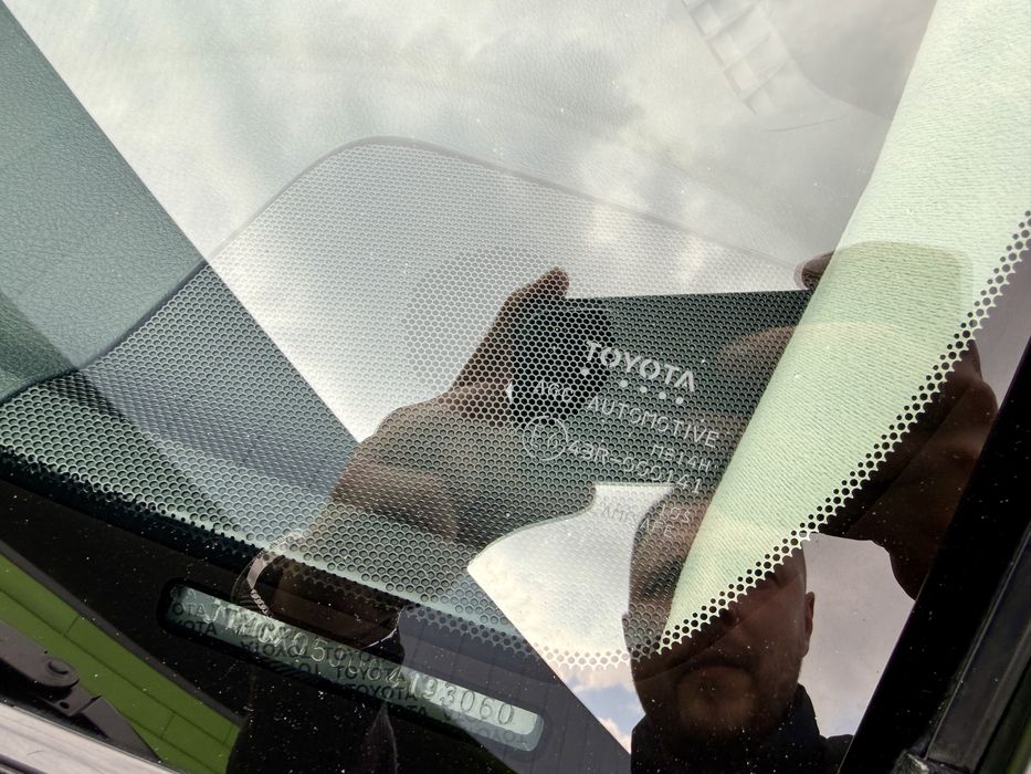 Toyota Land Cruiser 200 4.6 AT 2019 Official