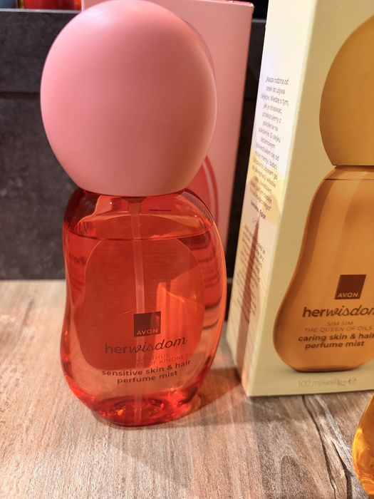 Avon mgielka do ciala Herwisdom 100 ml