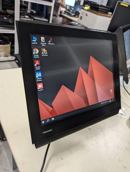 Розпродажа  Сенсорні POS термінали для кафе, барів та магазинів є 100