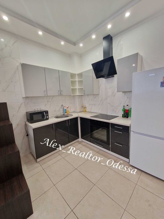 Сдам 1 комн. квартиру. Современный жк. Альтаир. Таирово. Киевский р-н