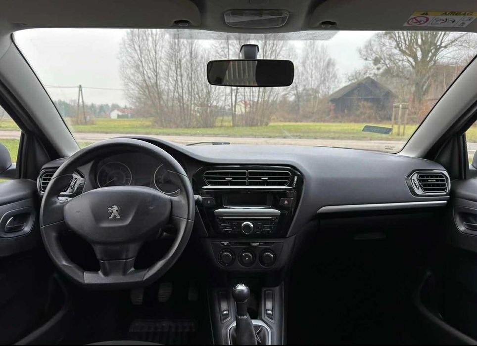 Peugeot 301  Benzyna 1.2 // Klima