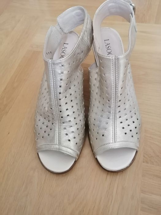 Eleganckie buty skórzane 37 Lasocki