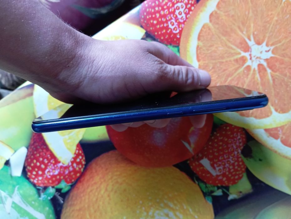 Телефон Xiaomi redmi not7 4/64