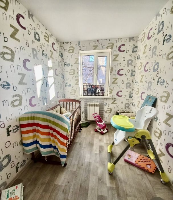 Продам будинок , район 33 школи