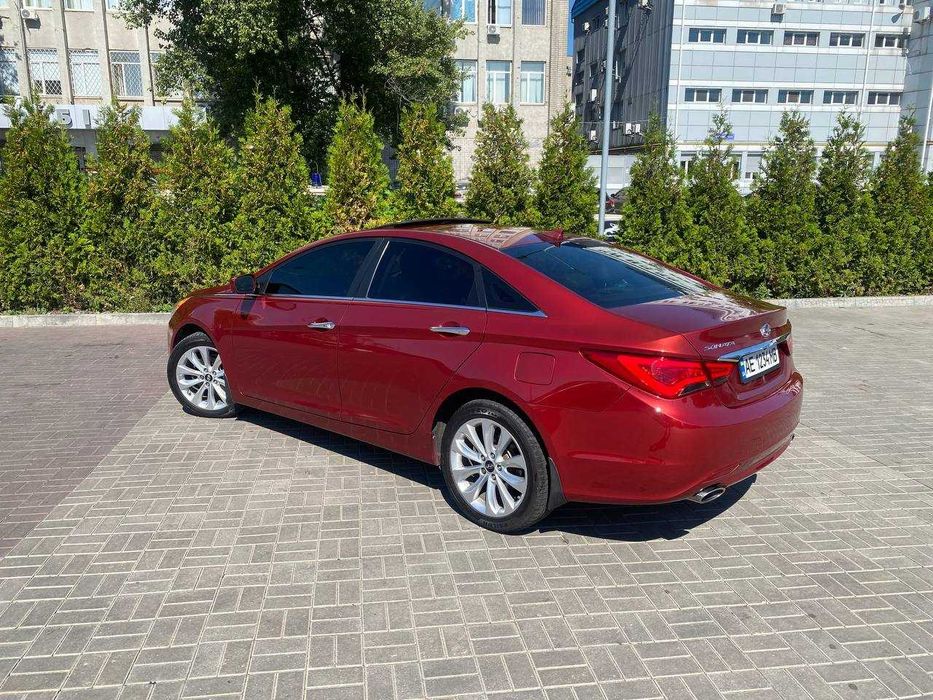 Hyundai Sonata 2012