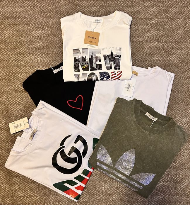 Жіночі літні футболки.