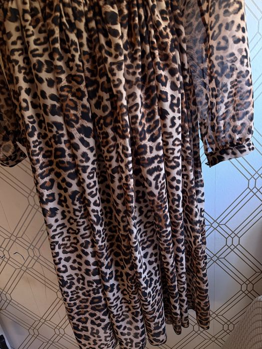 Sukienka w panterke Brandenburg