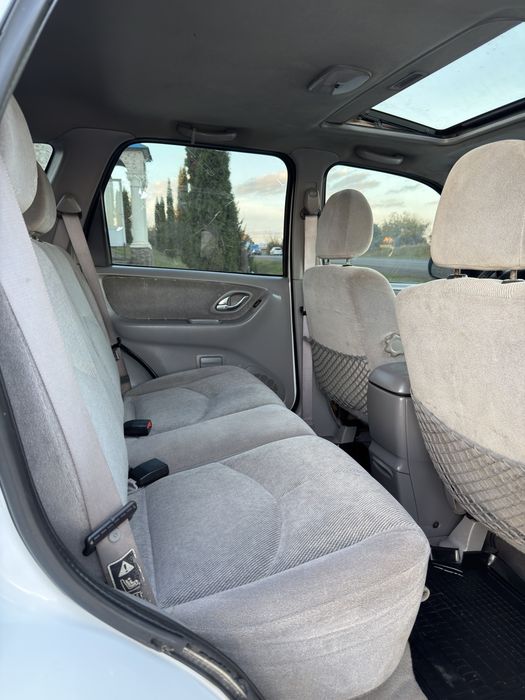 Mazda Tribute 2002 Автомат