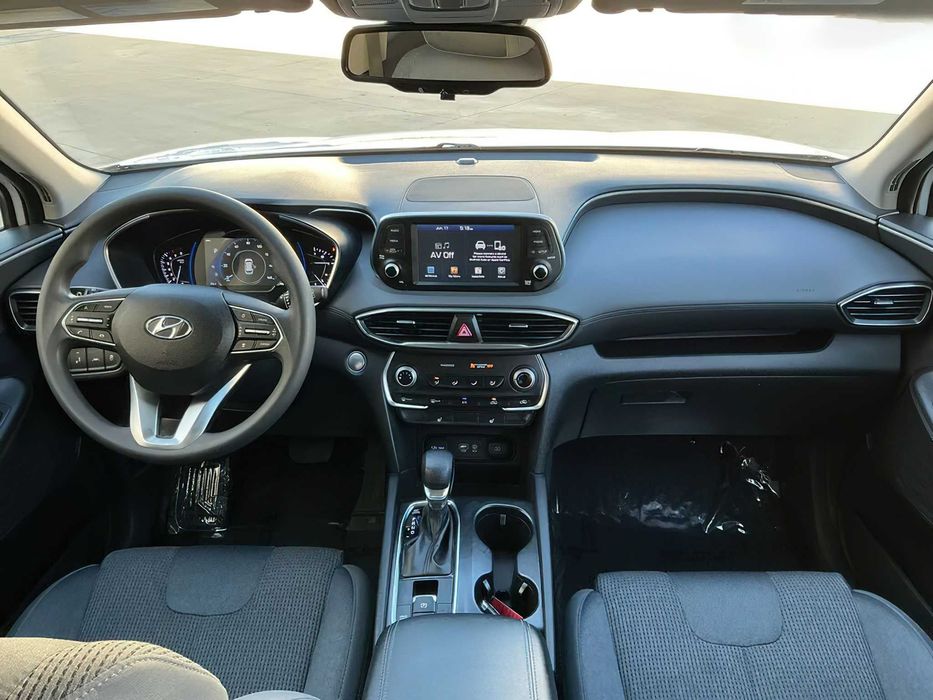 Hyundai Santa Fe      2019