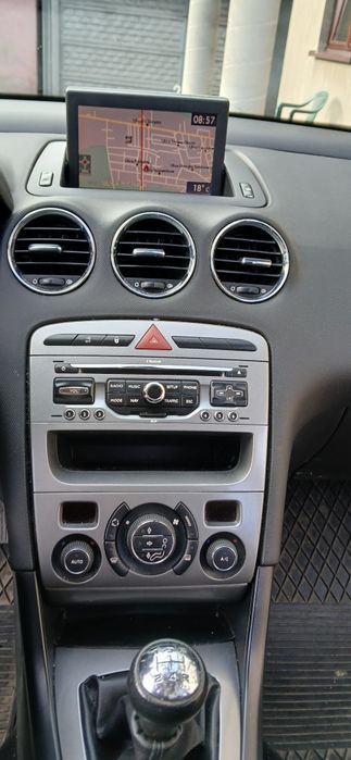 Peugeot 308 2009 rok