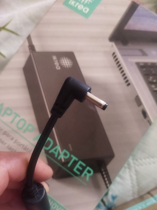 Carregador portátil lenovo