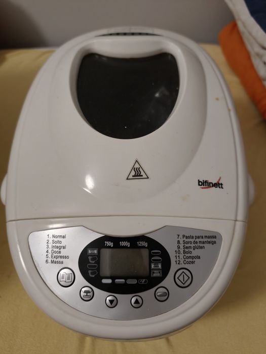 Máquina de fazer pão