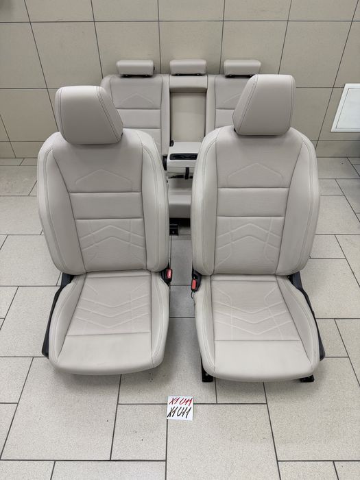 BMW X1 U11 салон сидіння бмв х1 ю11 Розборка