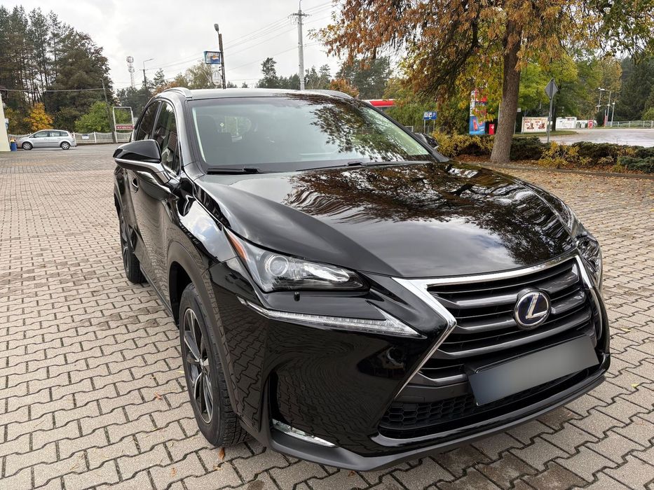Lexus NX