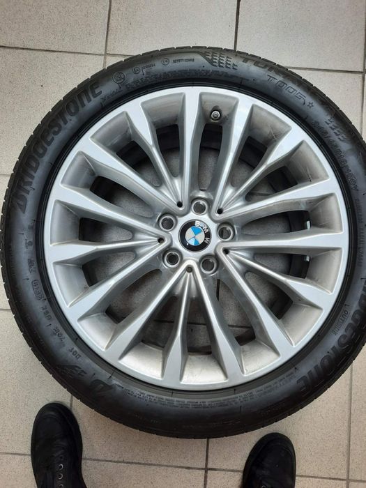 Оригінальні шини та диск R18 Bmw 5 G30 ,vw skoda audi 5*112