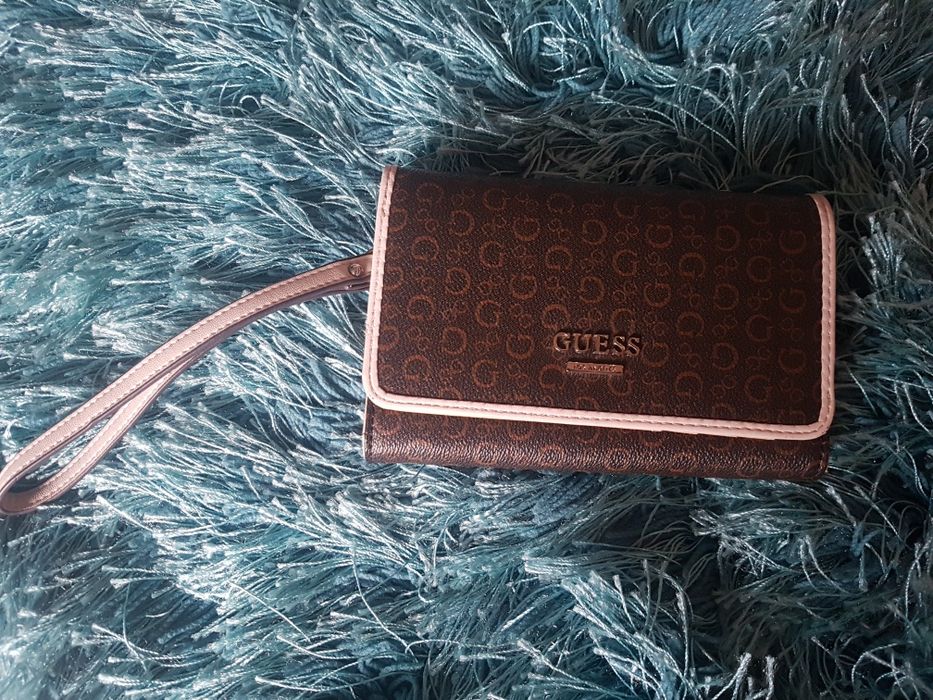 Portfel damski Guess