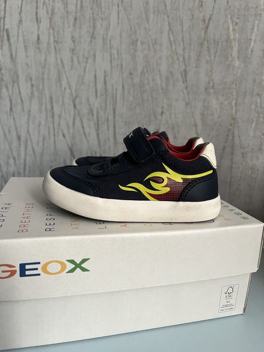 Кеди на хлопчика фірми Geox