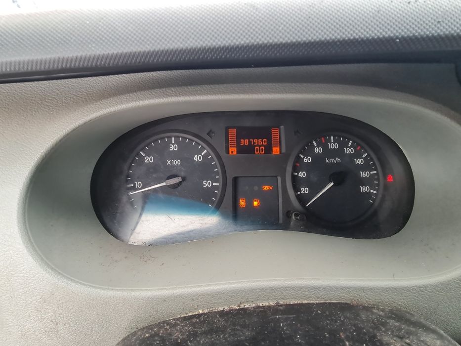 Renault Master 2.5 dCi (рефрежератор) холодильник.