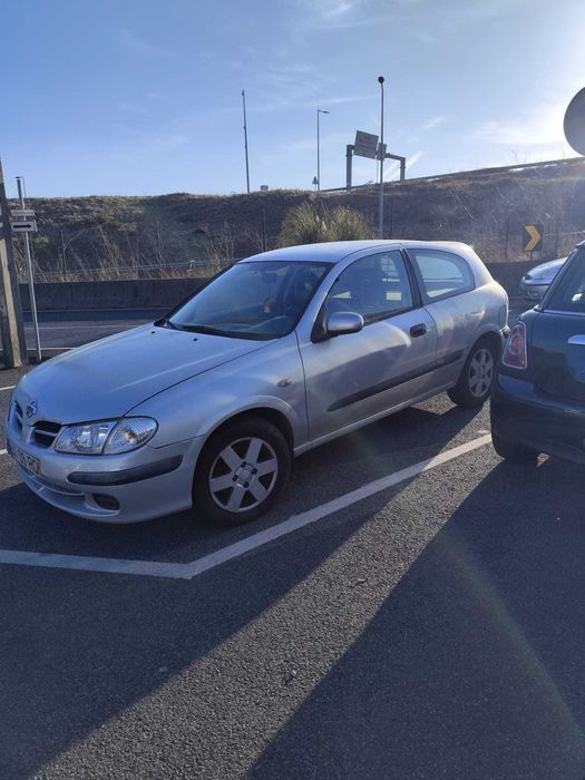 Nissan Almera, ideal para trabalho