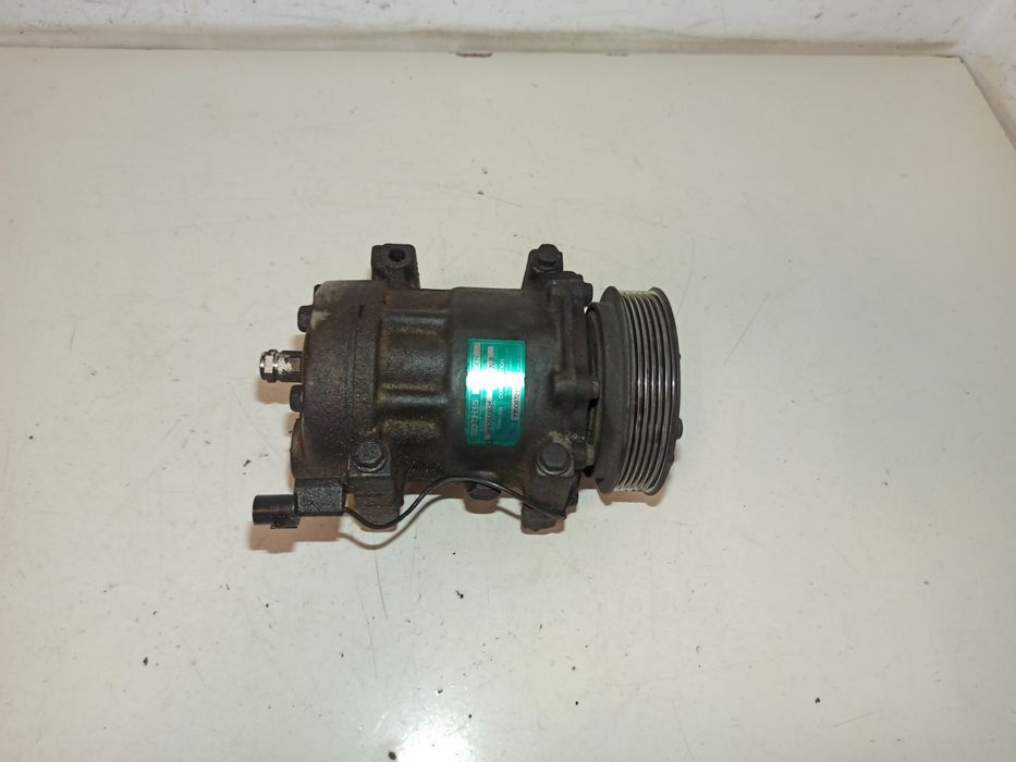 Compressor de Ar Condicionado - VOLVO V40 Combi (645) | 95 - 04