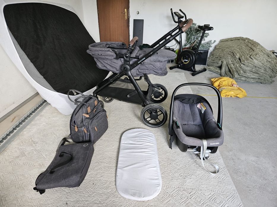 Carrinho de bebe em bom estado