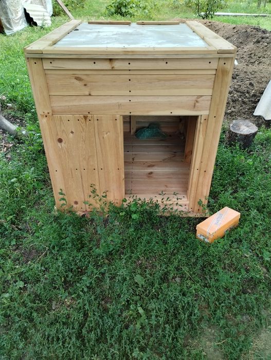 Продам домик собаки