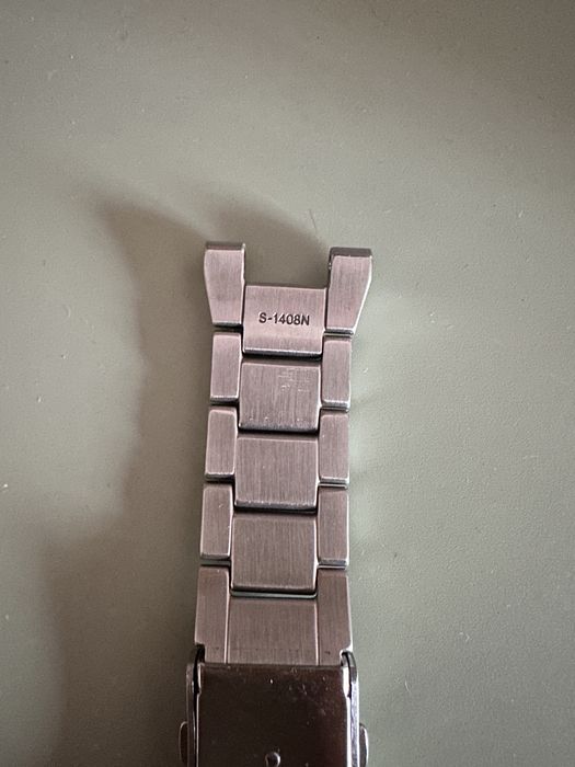 Bracelete para Gst b100 novo