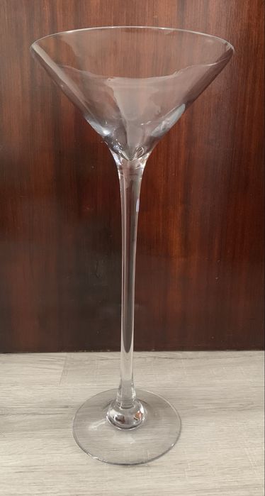 Taça de martini gigante