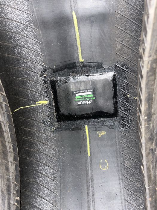 385/65/22,5 naczepowa Pirelli Itineris T 90 Series JAK NOWA 14mm