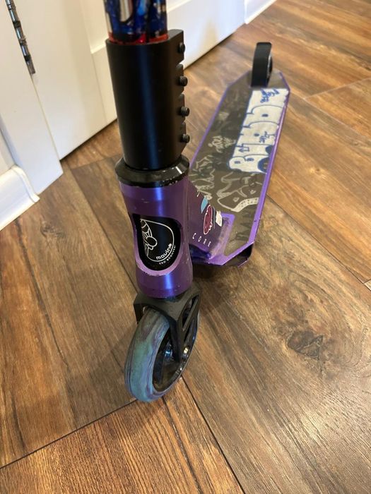 Продам самокат Movino X-Core