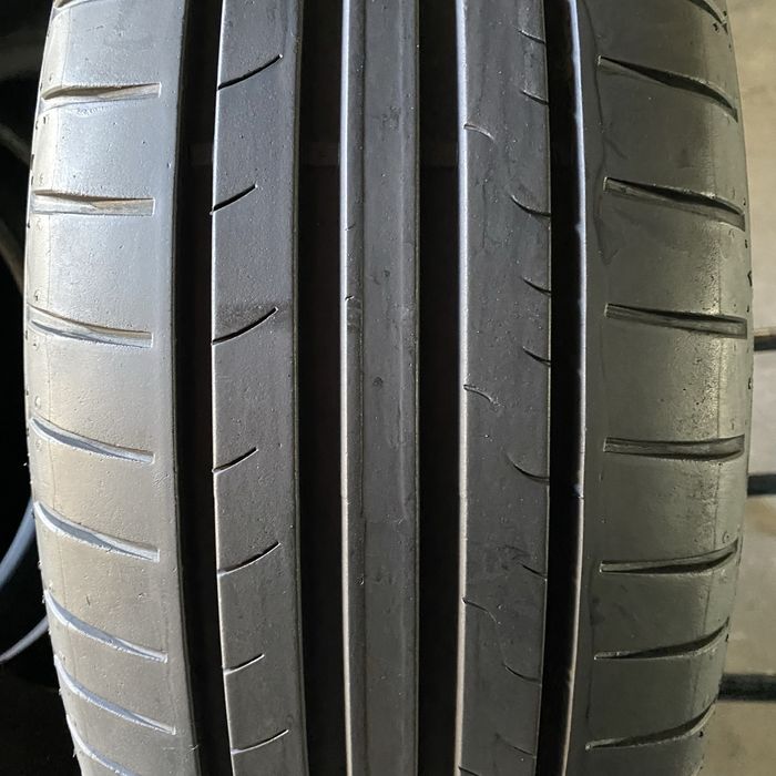 Шини 205/55/16 - 4шт Dunlop sport bluresponse