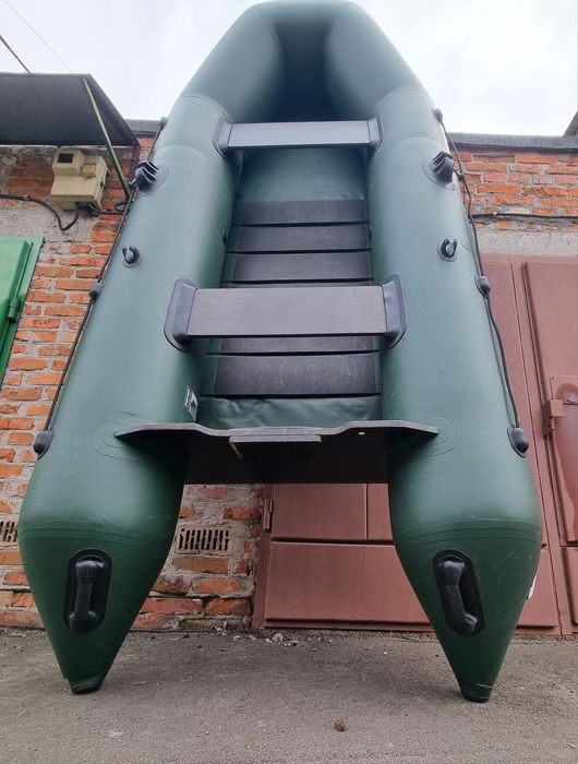 Човен SPORT-BOAT 330