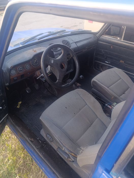 Продам авто  ваз 2103