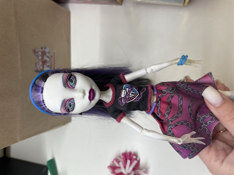 Spectra Vondergeist Ghoul Spirit Спектра група підтримки