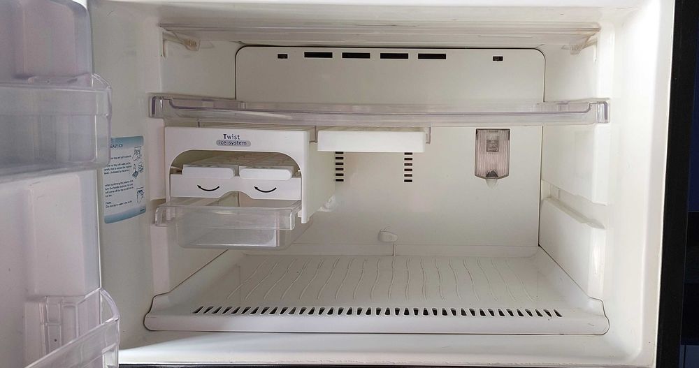 холодильник Whirlpool