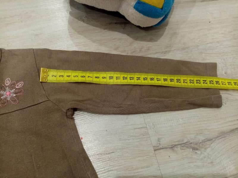 Комплект кофточек на девочку