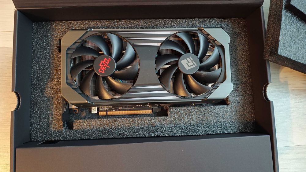 Radeon 6600 XT Red Devil