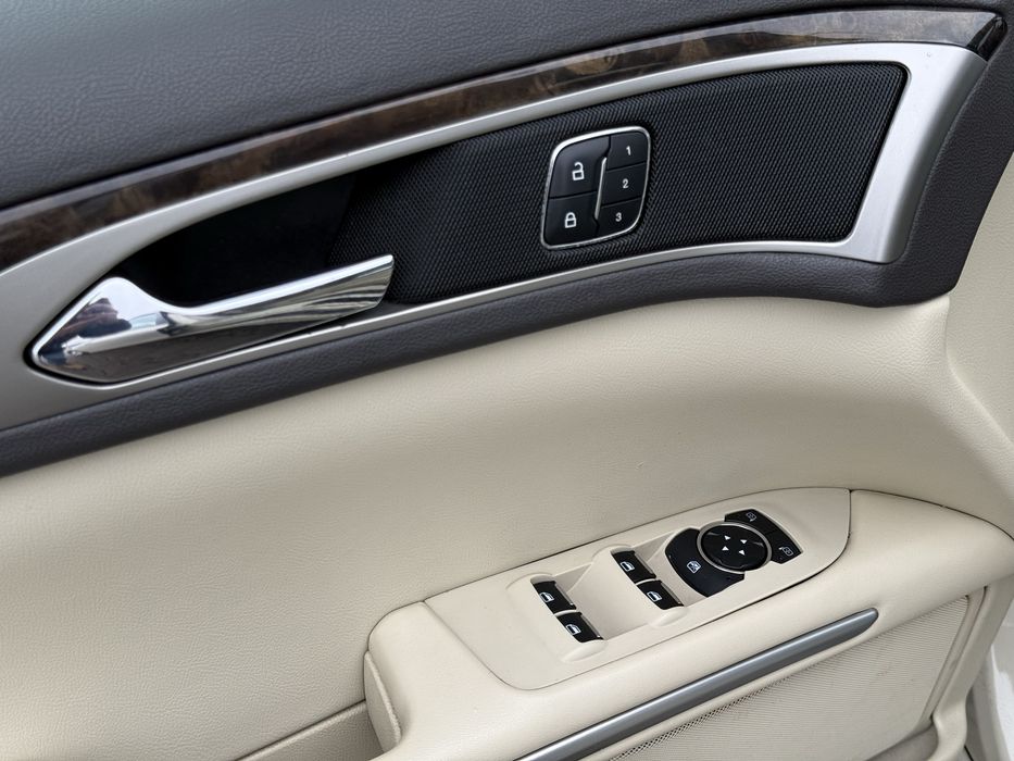 Lincoln MKZ 2014 року, 2.0 Hybrid, автомат, передній привід.