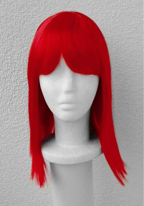 Czerwona krótka bob peruka z prostą grzywką cosplay czerwony wig