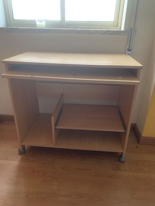 Secretarias em madeira