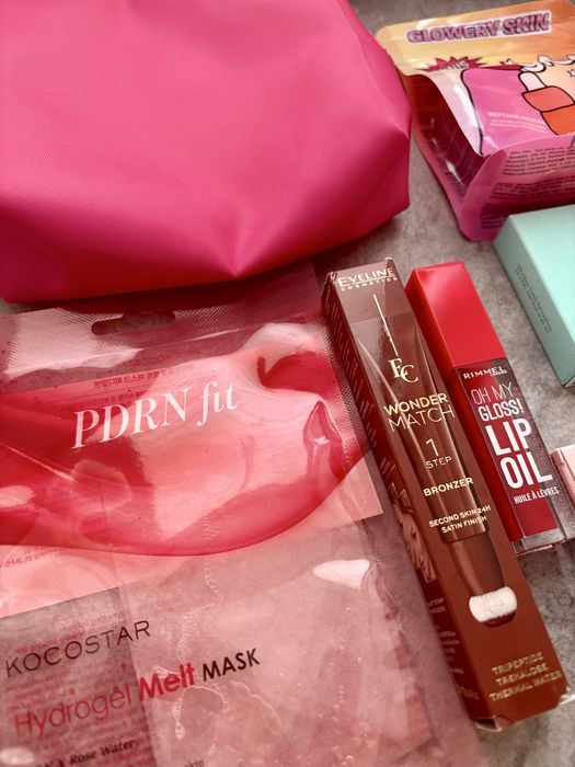 Zestaw kosmetyków + gratis