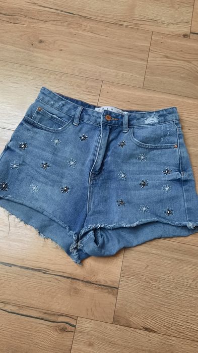 Spodenki z wysokim stanem M