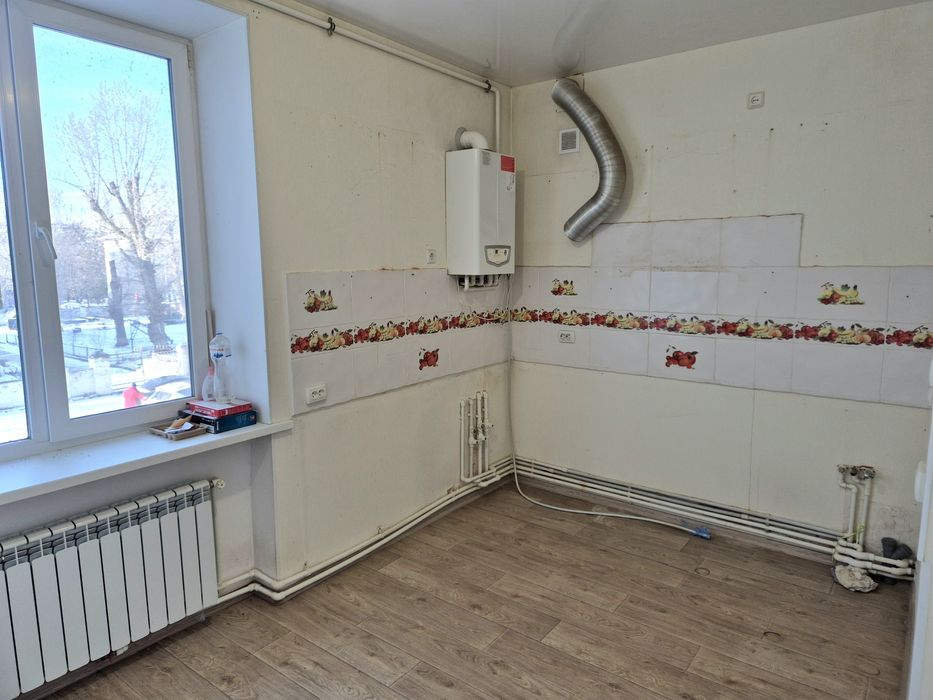 3-кімнатна 100м2 з індивідуальним опаленням можна по сертифікату