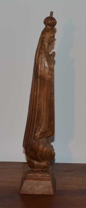 Nossa Senhora de Fátima, estatueta em madeira