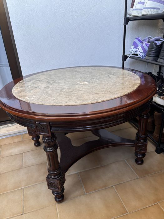 Mesa  de centro de madeira