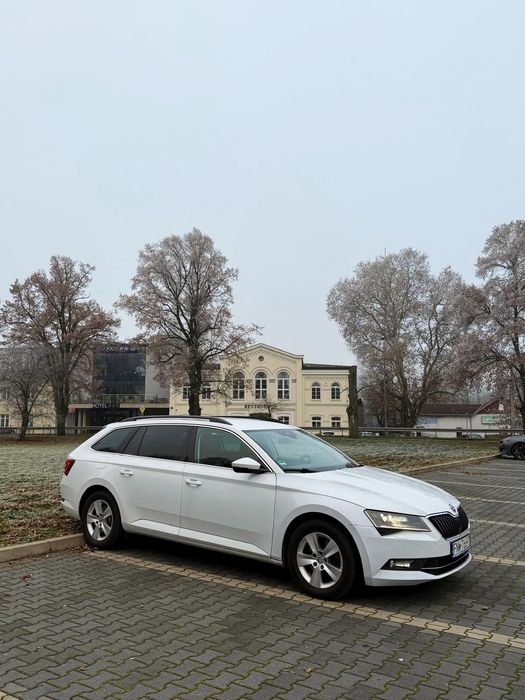 Skoda Superb Combi Ambition 2.0