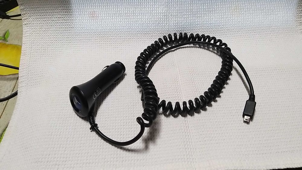 Carregador de Isqueiro mini USB Motorola