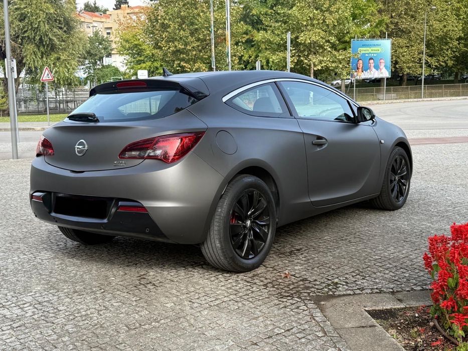 Opel Astra Gtc Super desportivo